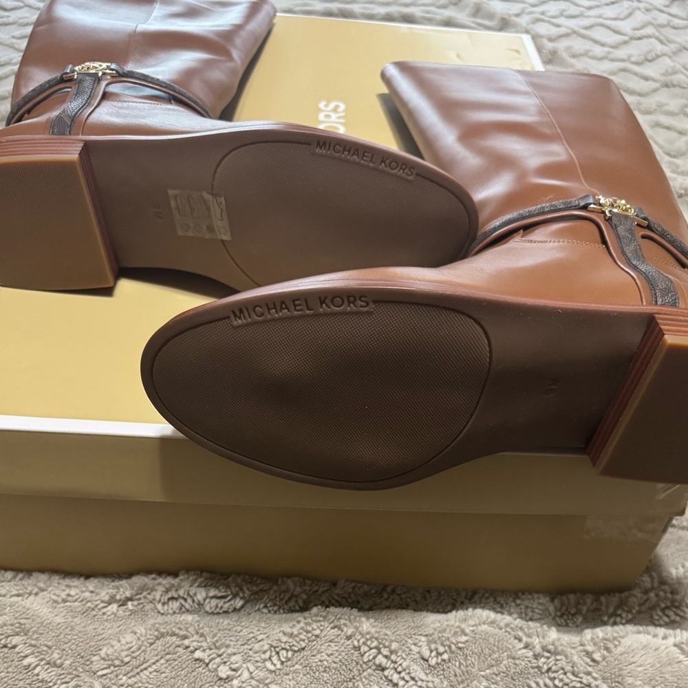Michael Kors Mindy Boot - Picture 7 of 8